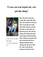 Vì sao con trai mạnh mẽ, con gái dịu dàng? potx