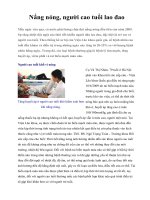 Nắng nóng, người cao tuổi lao đao potx