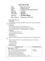 KPKH: Một số loại hoa. Toán: Tạo nhóm 4 đối tượng- Nhận biết số 4.