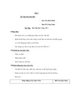 Giáo án Âm nhạc lớp 4 - Ôn Tập: Em Yêu Hoà Bình - Bạn Ơi Lắng Nghe potx