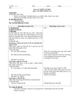 Môn: TỰ NHIÊN XÃ HỘI Bài 1: CƠ THỂ CHÚNG TA pdf