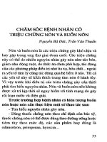 Chăm sóc bệnh nhân có triệu chứng nôn và buồn nôn pot