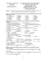 Tuyen sinh chuyen Nguyen Trai 0708