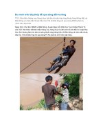 Đu mình trên dây thép để qua sông đến trường.doc