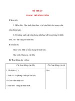 Giáo án lớp 4: MĨ THUẬT TRANG TRÍ HÌNH TRÒN docx