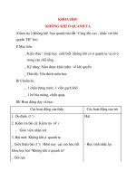 Giáo án lớp 4: KHOA HỌC KHÔNG KHÍ Ở QUANH TA pptx