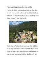 Thăm ngôi làng cổ cheo leo trên núi đá doc