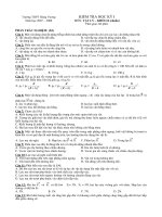 KIỂM TRA HỌC KỲ I MÔN: VẬT LÝ - Trường THPT Hùng Vương ppt