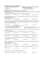 Đề kiểm tra khảo sát đầu năm học 2011-2012 Môn Vật lí - Khối12 ppsx