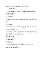 Giáo án Vật lý 12 nâng cao - TIẾT 19- B CỦNG CỐ DAO ĐỘNG TẮT DẦN VÀ DAO ĐỘNG DUY TRÌ potx