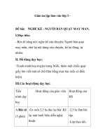 Giáo án tập làm văn lớp 3 - Đề bài: NGHE KỂ : NGƯỜI BÁN QUẠT MAY MẮN. pps