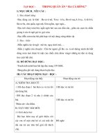 Giáo án lớp 4: TẬP ĐỌC :TRONG QUÁN ĂN “ BA CÁ BỐNG” doc