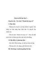 Giáo án thể dục lớp 2 – Chuyền cầu - Trò chơi “Nhanh lên bạn ơi!” ppt