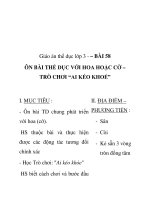 Giáo án thể dục lớp 3 - – BÀI 58 ÔN BÀI THỂ DỤC VỚI HOA HOẶC CỜ – TRÒ CHƠI “AI KÉO KHOẺ” pps