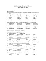 KIỂM TRA HỌC KÌ I KHỐI 12 NĂM 2011 MÔN: ANH VĂN – ĐỀ 25 docx