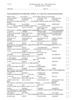 BÀI KIỂM TRA HỌC KỲ I MÔN TIẾNG ANH 12 - ĐỀ : 002 potx