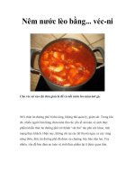 Nêm nước lèo bằng... véc-ni pot