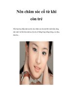 Nên chăm sóc cổ từ khi còn trẻ pot