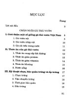 Chăn nuôi gà thả vườn và gà tây part 10 doc