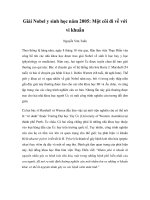 Giải Nobel y sinh học năm 2005: Một cõi đi về với vi khuẩn docx