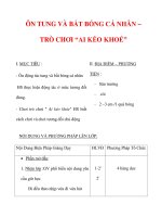 Giáo án môn thể dục lớp 3:Tên bài dạy : ÔN TUNG VÀ BẮT BÓNG CÁ NHÂN – TRÒ CHƠI “AI KÉO KHOẺ” pdf