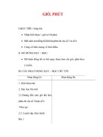 Giáo án môn Toán lớp 2:Tên bài dạy : GIỜ, PHÚT pps