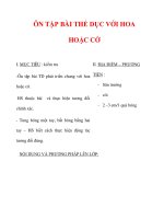 Giáo án môn thể dục lớp 3:Tên bài dạy : ÔN TẬP BÀI THỂ DỤC VỚI HOA HOẶC CỜ ppt