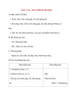 Giáo án lớp 2 môn Thủ Công: GẤP, CẮT , DÁN PHONG BÌ (tiết2) potx