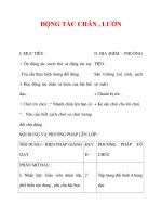 Giáo án môn thể dục lớp 3:Tên bài dạy : ĐỘNG TÁC CHÂN , LƯỜN pps