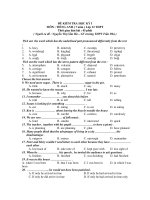 ĐỀ KIỂM TRA HỌC KỲ I MÔN : TIẾNG ANH ( 7 năm ) Lớp 12 THPT docx