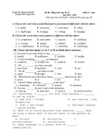 Đề thi tiếng anh học kỳ ii khối 12 - năm học 2010 - 2011 potx