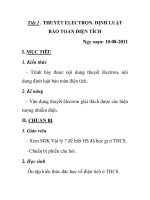 Tiết 2 . THUYẾT ELECTRON. ĐỊNH LUẬT BẢO TOÀN ĐIỆN TÍCH pdf