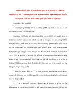 Triết Học: Phân tích mối quan hệ biện chứng giữa cơ sở hạ tầng và kiến trúc thượng tầng XH potx