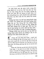 Giáo trình các thể loại báo chí và phát thanh part 4 potx