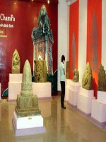 Bài giảng điện tử môn lịch sử: Kiến trúc Chăm pdf