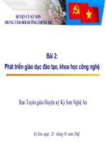 PHÁT TRIỂN GIÁO DỤC, KHOA HỌC VÀ CÔNG NGHỆ potx