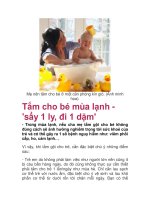 Tắm cho bé mùa lạnh ''''sẩy 1 ly, đi 1 dặm'''' ppt