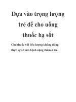 Dựa vào trọng lượng trẻ để cho uống thuốc hạ sốt ppsx