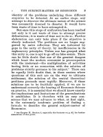 AN ESSAY ON THE NATURE ftf SIGNIFICANCE OF ECONOMIC SCIENCE phần 2 ppt