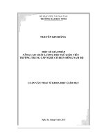 Một số giải pháp nâng cao chất lượng đội ngũ giáo viên trường trung cấp nghề cơ điện đông nam bộ