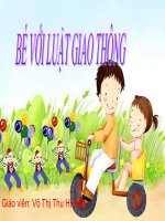 Bé với luật giao thông