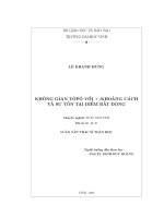 không gian tôpô với t- khoảng cách và sự tồn tại điểm bất động