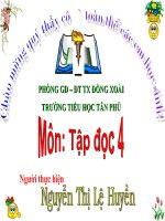hơn một nghìn ngày vòng quanh trai đất