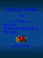 bài tập đọc; Khúc hát ru những em bé lớn trên lưng mẹ