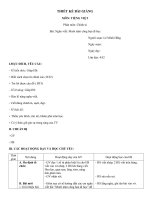 Chính tả nghe-viết : Mười năm cõng bạn đi học