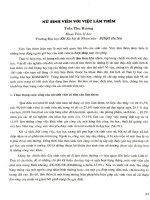 Nữ sinh viên với việc làm thêm.PDF