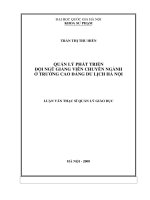 Quản lý phát triển đội ngũ giảng viên chuyên ngành ở trường Cao đẳng Du lịch Hà Nội