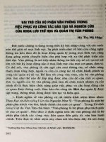 Vai trò của bộ phận văn phòng trong việc phục vụ công tác đào tạo và nghiên cứu của khoa lưu trữ học và quản trị văn phòng