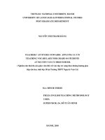 Nghiên cứu thái độ của giáo viên đối với việc dạy từ vựng theo đường hướng giao tiếp cho học sinh lớp 10 tại trường THPT Nguyễn Văn Cừ