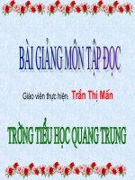 Tập đọc Quà của bố
